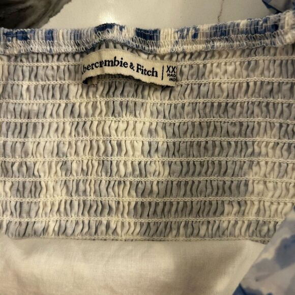 Abercrombie Emerson Poplin Puff Sleeve
Midi Dress XXS - Picture 6 of 6